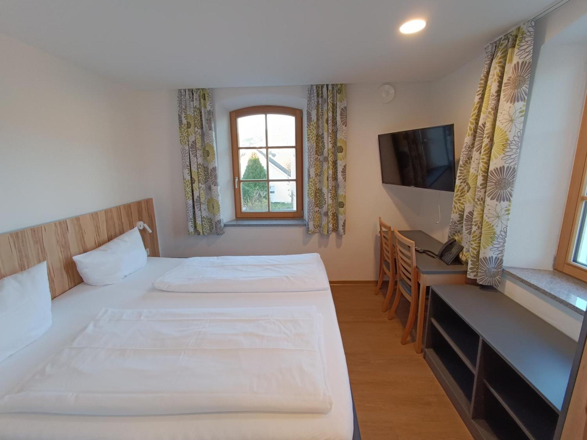 Gasthof Zur Post Lalling Exterior foto